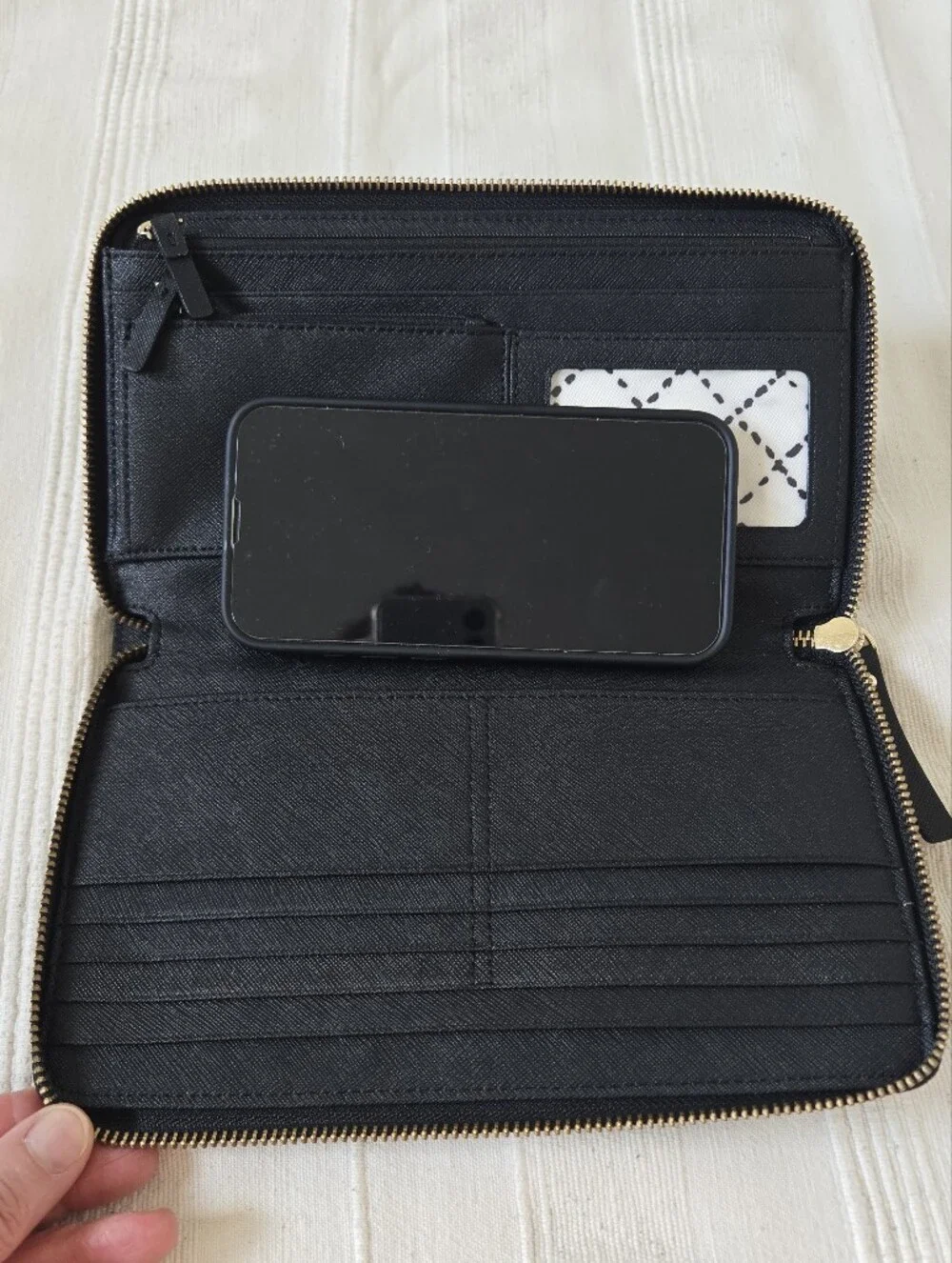 Kate Spade Talla Laurel Large Travel Wallet Clutch‎ Zip Organazer Black Leather